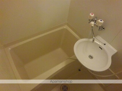 レオパレス英俊[1K/28.02m2]のバス