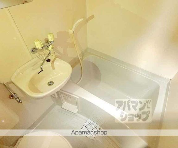 アースコート四ノ宮の内装写真