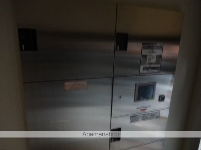 プレミアム菱屋西の内装写真
