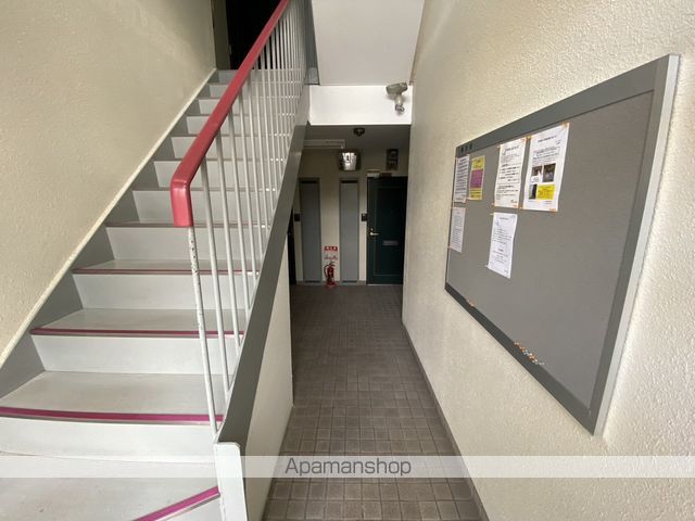 サンロード有馬の玄関写真