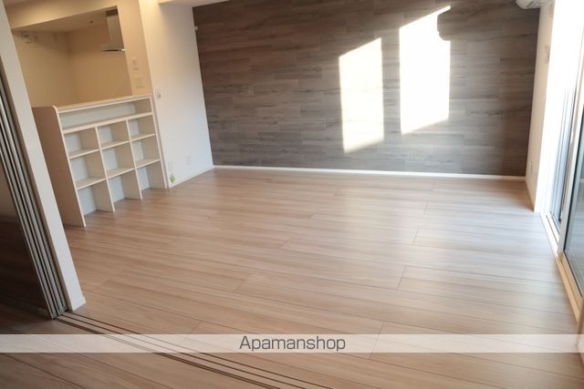 LA CASAMIA一条通の内装写真