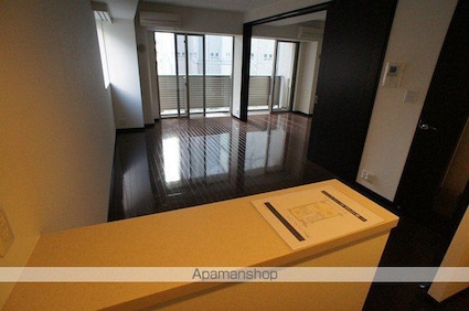 パークフラッツ市谷台町坂（旧アクシルコート市谷台町坂）[2LDK/56.38m2]のリビング・居間