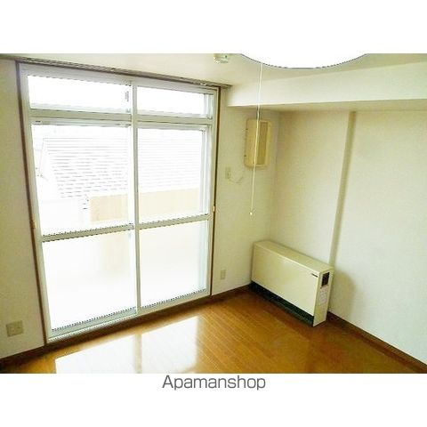 フェイマスKITAMI 3番館の内装写真