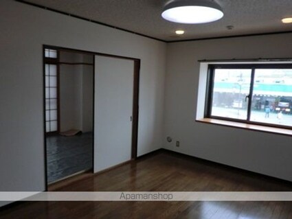 サンク開成[3LDK/66.98m2]のリビング・居間