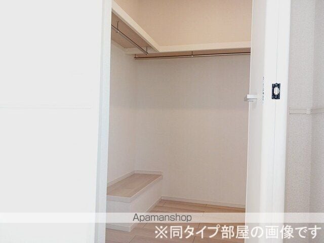 ミニョン フロル Aの内装写真