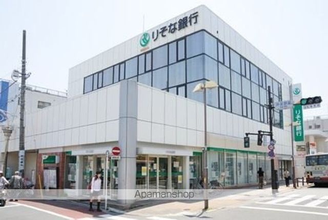 WIN CRESTの周辺写真