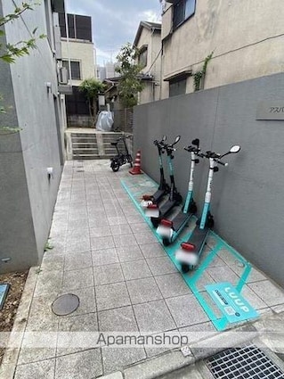 アスパイア新宿[1R/15.06m2]のエントランス1