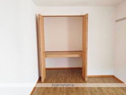 リビングタウン西長戸　Ｃ棟[2LDK/53.77m2]の内装3