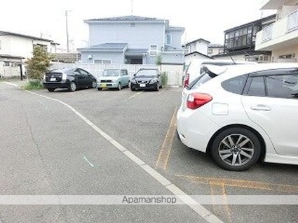 グリーンヒル２１[1K/25.92m2]の駐車場2