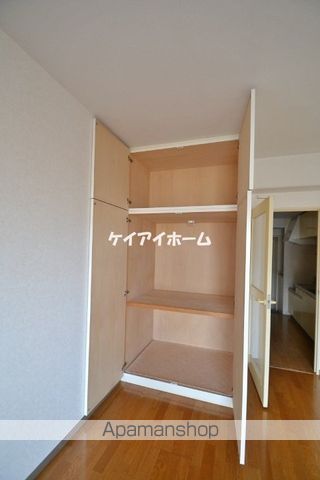 山陽本線 岡山駅 徒歩33分 5階建 築32年の内装写真