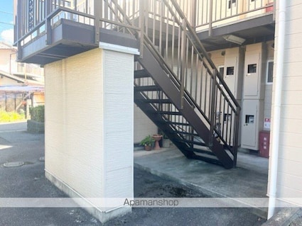 サニーフィールド[3DK/53.83m2]のエントランス