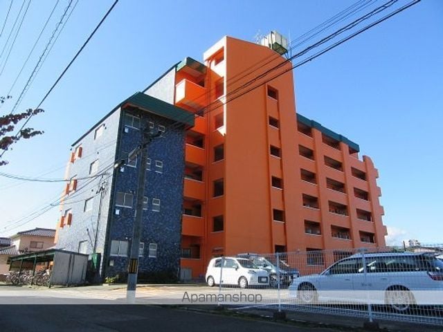 上浜プラザマンションの外観写真
