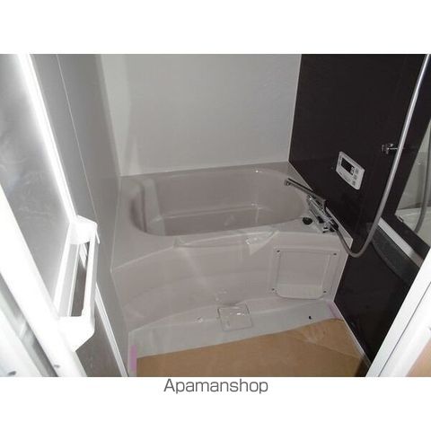 レ・ベント高円寺[1K/30.03m2]のバス