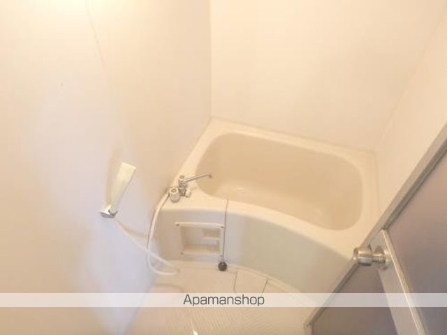 ゴールデン東海の内装写真