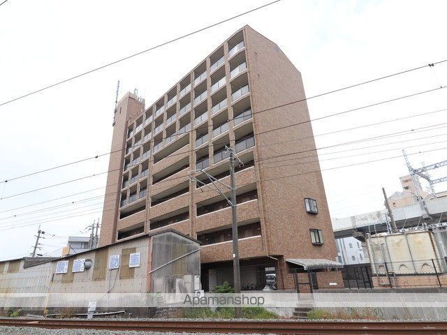 インプレザ竹下駅前IIの玄関写真