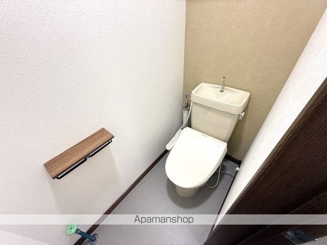 ハミール山の手の内装写真