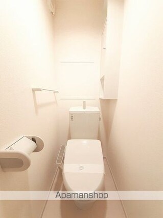 ラブ・ラ・ドールＡ[2LDK/55.85m2]のトイレ