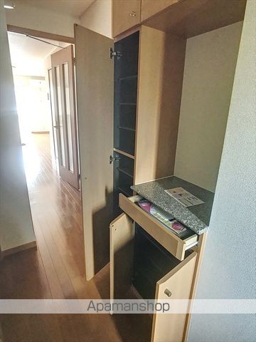 メゾン アンソレイエSの内装写真