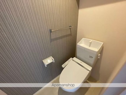 福島県福島市本内字南原[1R/27.56m2]のトイレ