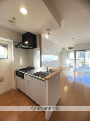 グラビスコート十日市の内装写真