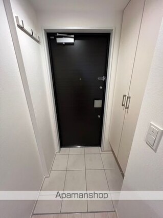 東京都中野区松が丘１丁目[1DK/27.2m2]の玄関