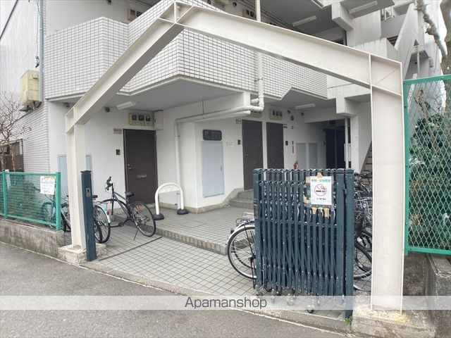 スカイコート橋本第1の玄関写真