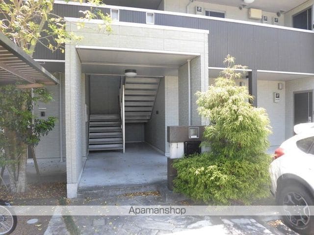サンモール スクエアの玄関写真