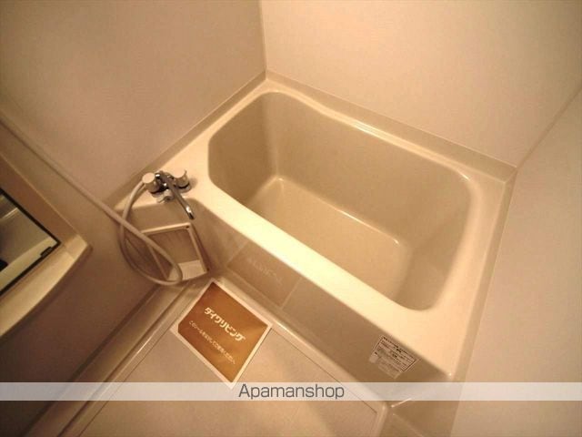 ラトゥール江坂の内装写真