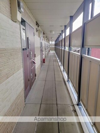 レオパレスＫ２[1K/23.18m2]のエントランス2