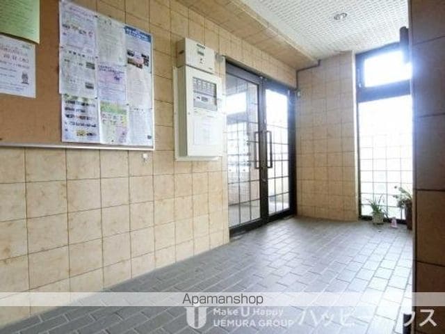 サンライズ荒木駅前の玄関写真