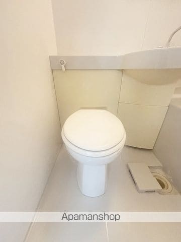 タイタンビルの内装写真