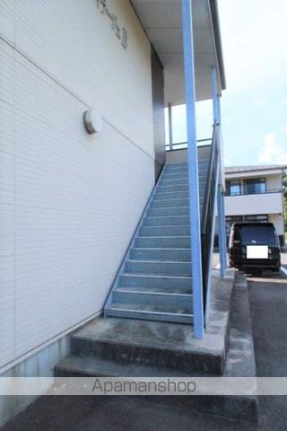 SURPLUS ヴィラージュBの外観写真