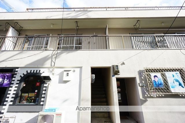 山崎第5マンションの外観写真