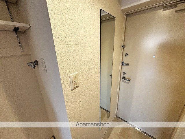 セレニテ江坂グランデの内装写真