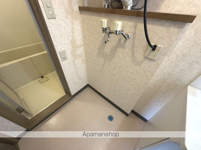 ジュネスの内装写真