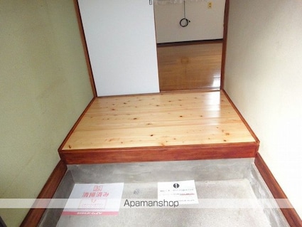 北高見町貸家[2DK/45.37m2]の内装2