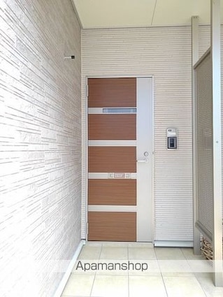 ウッド　ブロスガーデン[2LDK/57.65m2]のエントランス