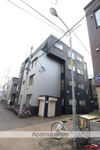 パラシオン南10条の外観写真