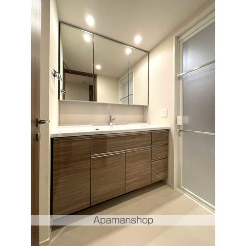 ザ・パークハウス福岡タワーズＷＥＳＴ[2LDK/83.96m2]の洗面所2