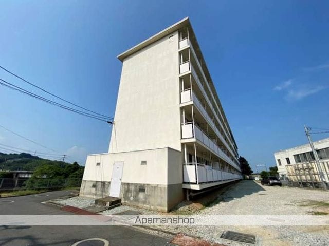ビレッジハウス西大寺2号棟の外観写真