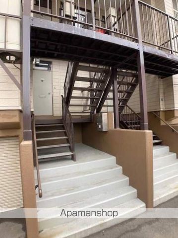 原マンションの玄関写真