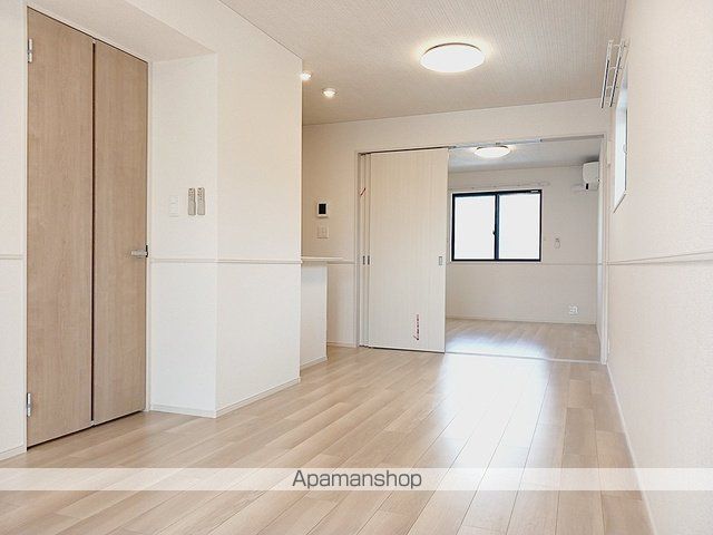 フォレスト Bの内装写真