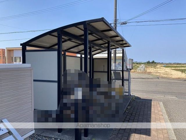 グローリアスIの外観写真