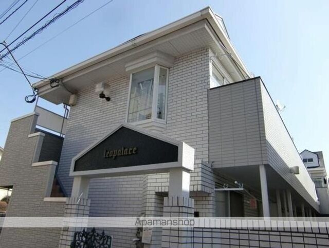 レオパレス松陰神社[1R/15.35m2]の外観1