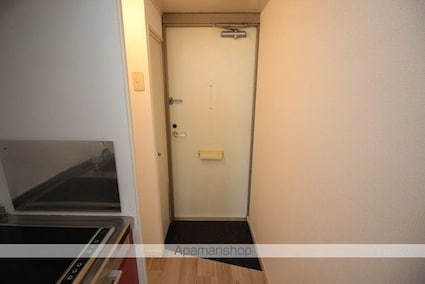 ユアーズ[1R/19.83m2]の玄関