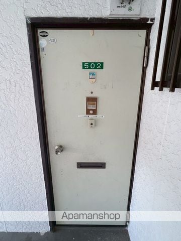 パナマンションIIの玄関写真
