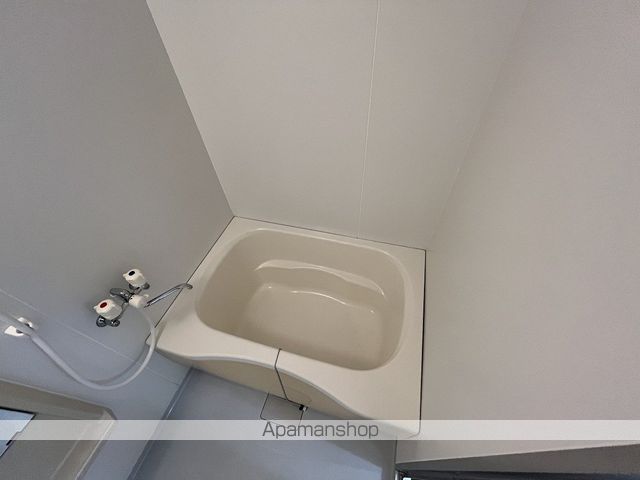 ウェアーハウス Cの内装写真