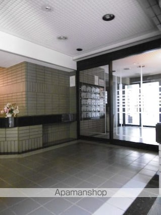 東京都杉並区高円寺北４丁目[1R/19.94m2]のロビー2
