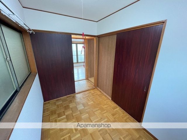 愛宕山戸建ての内装写真