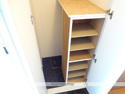 レオパレスサーマル[1K/23.61m2]の収納